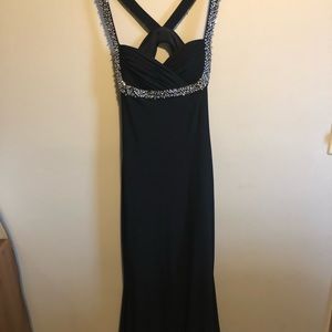 Gorgeous backless dress with train